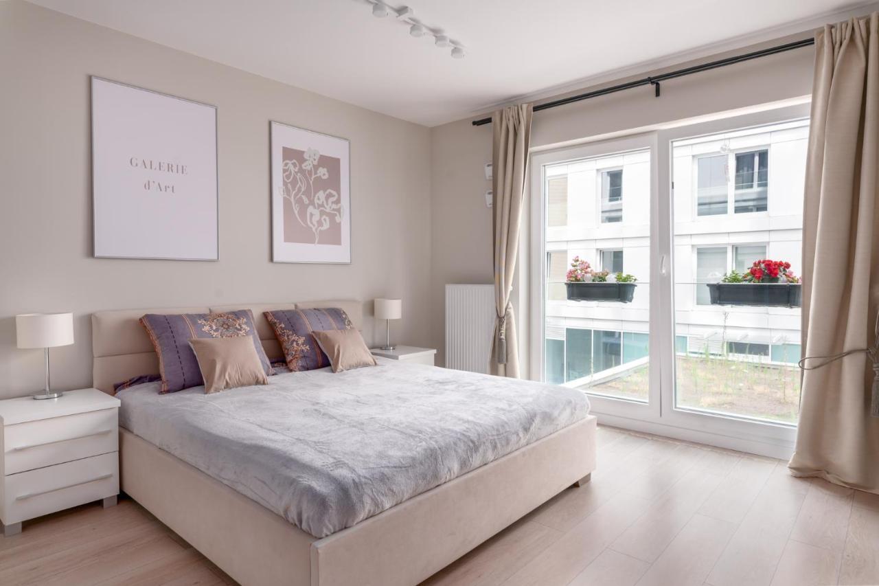 Ultima Apartment วรอตซวาฟ ภายนอก รูปภาพ